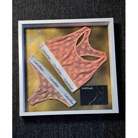 Chrissi69 Shooting Underwear "Calvin Klein Rosa"