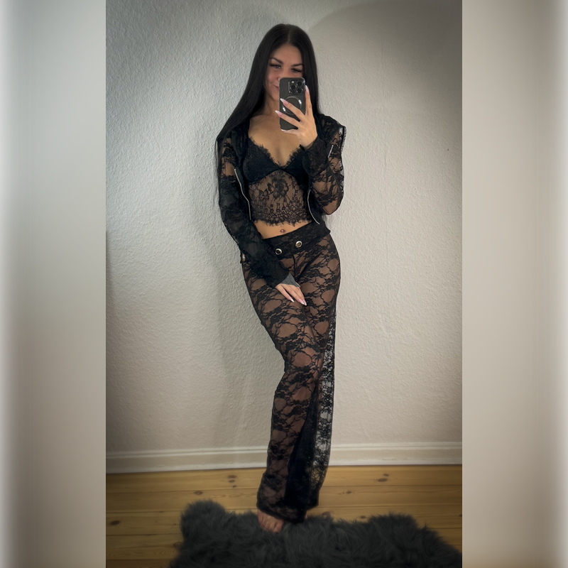 Lullu Gun Show- und Messeoutfit