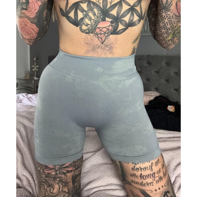 Cora Diamond Enge Gym Shorts