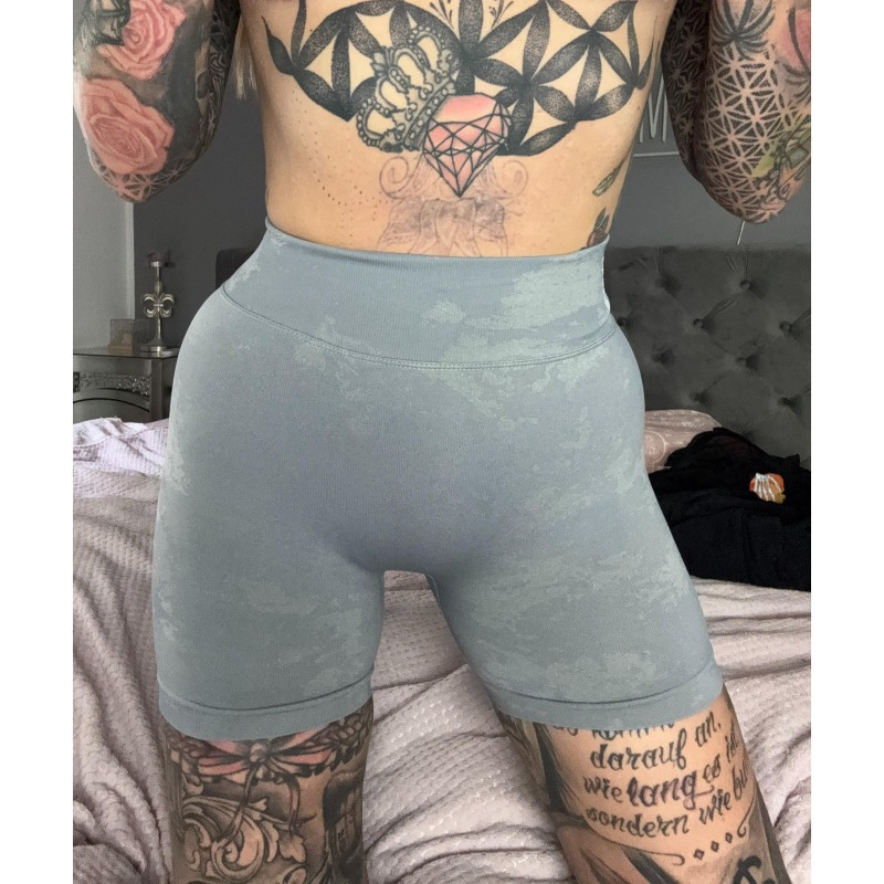 Cora Diamond Enge Gym Shorts