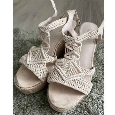 Luna Noir Keilabsatz Sandalen