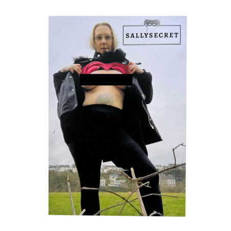 Sally Secret Autograph card "Schoolgirl"