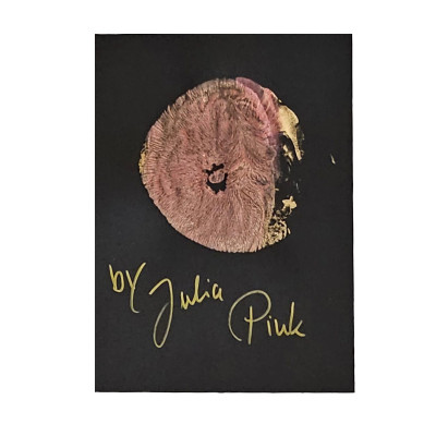 Julia Pink Brustabdruck inkl. Signatur
